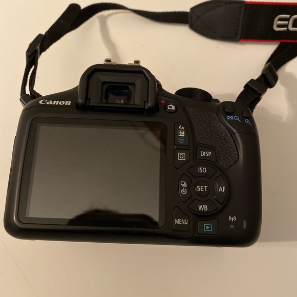 📸 Canon EOS Rebel T6 Body – Black | Barely Used | Original Box - Picture 4 of 13